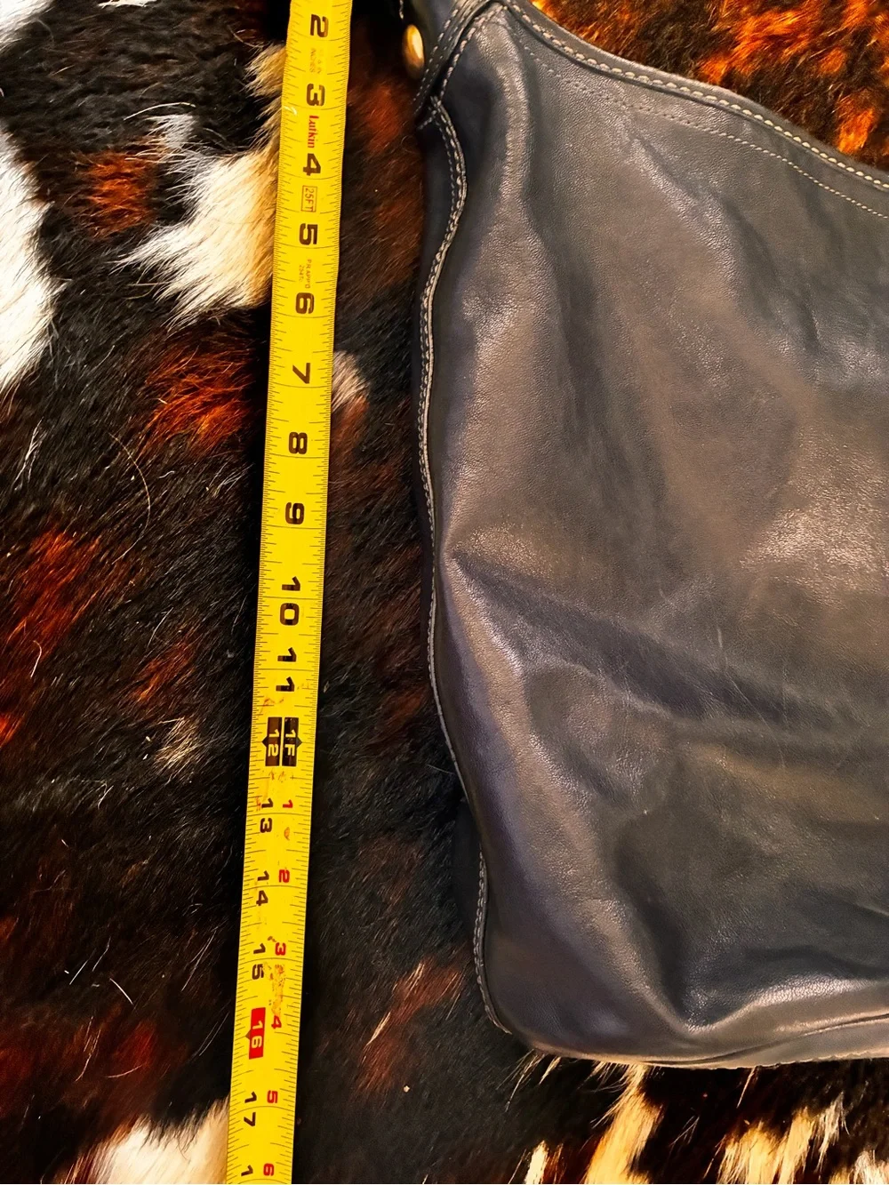 Large leather vintage Coach bucket bag